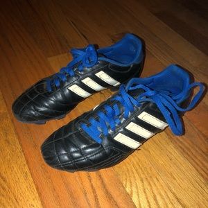 Boys Adidas soccer cleats size 6.5